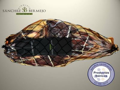 Sánchez Bermejo Ibérico Boneless Hams