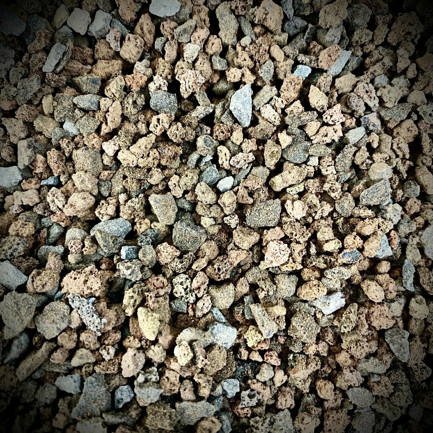Fine Granulated Lava Rock (1-6mm)