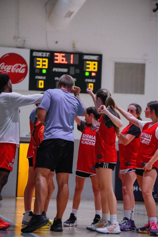 Girls’ Summer Basketball League: 5th/6th Grade