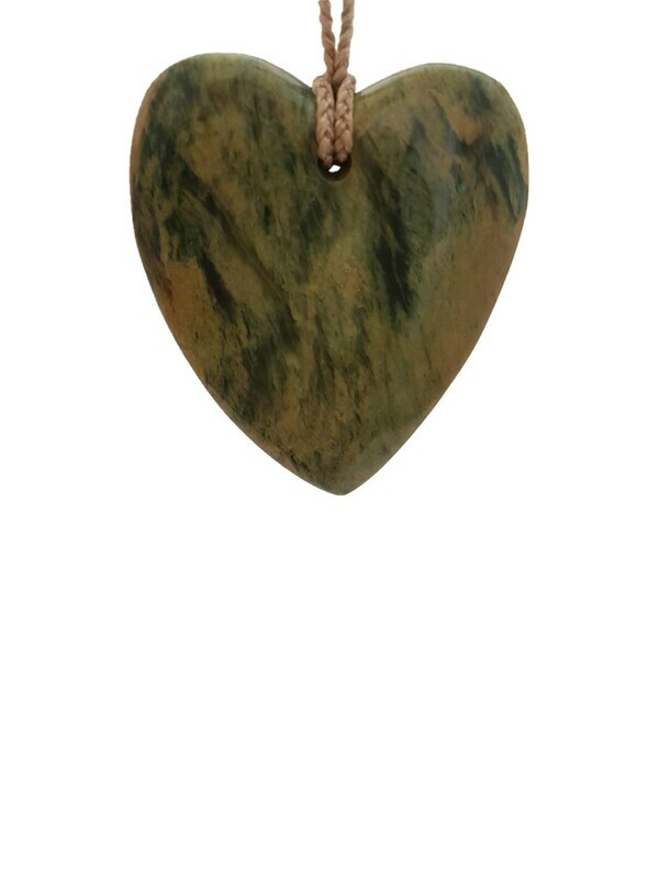 Greenstone Heart NZ Genuine Kawakawa stone - Tekapo