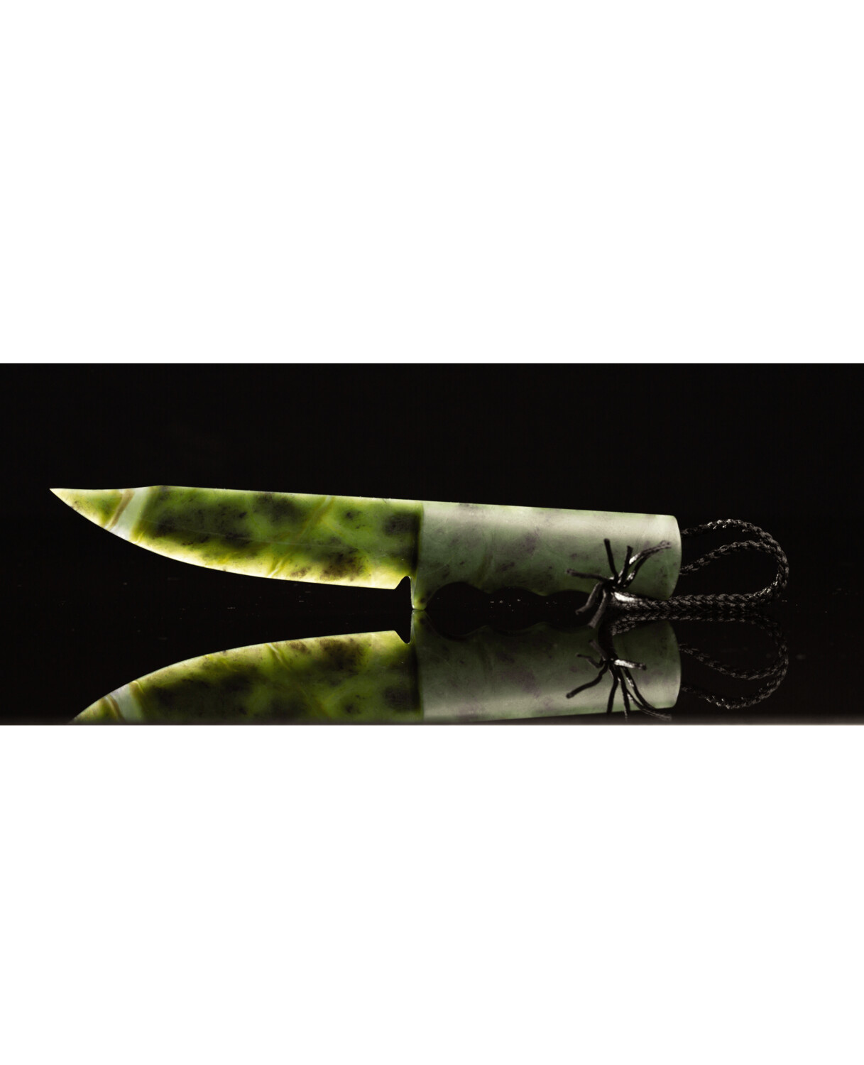 Moko Pounamu Knife Genuine NZ Kawakawa Greenstone -