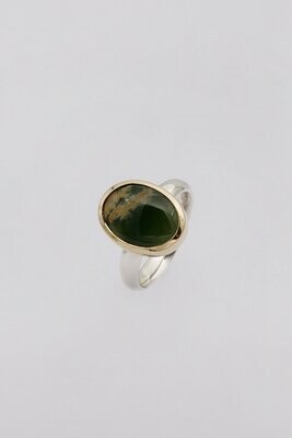 Gilt Jewellery Sterling Silver and 9ct Gold Greenstone Oval Cut Ring Med
