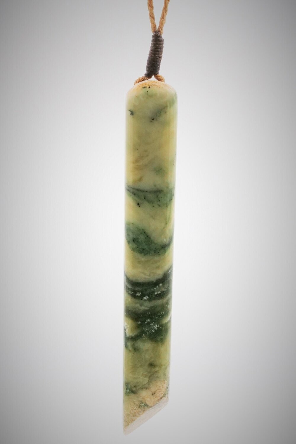 Moko Pounamu Kuru Drop NZ Genuine Inanga Flower Greenstone - Ngarongo SALE