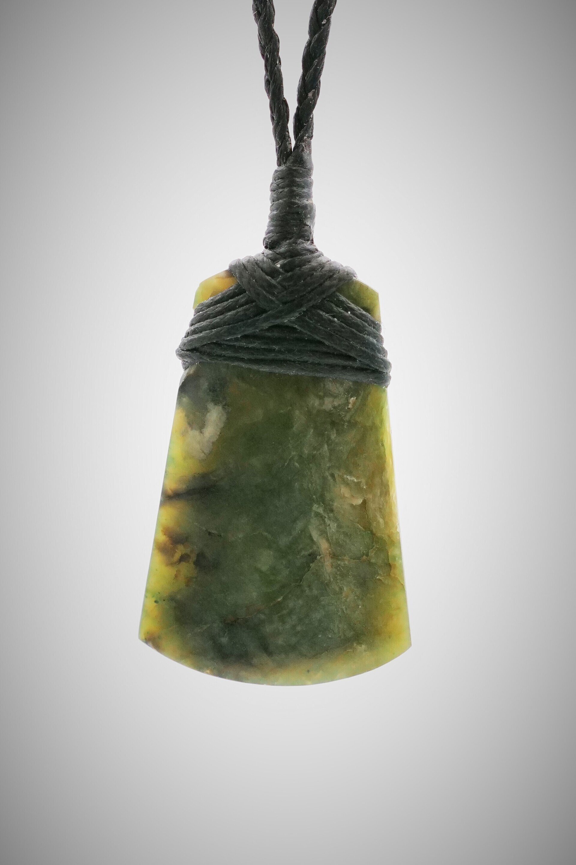 Moko Pounamu Toki NZ Genuine Raukaraka Greenstone Tikokino