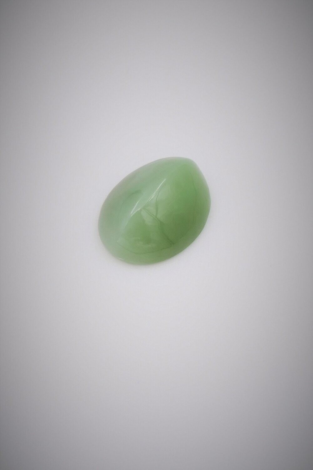 Moko Pounamu,  Siberian chatoyant Cat's Eye Nephrite jade  Oval  Cabochon #54