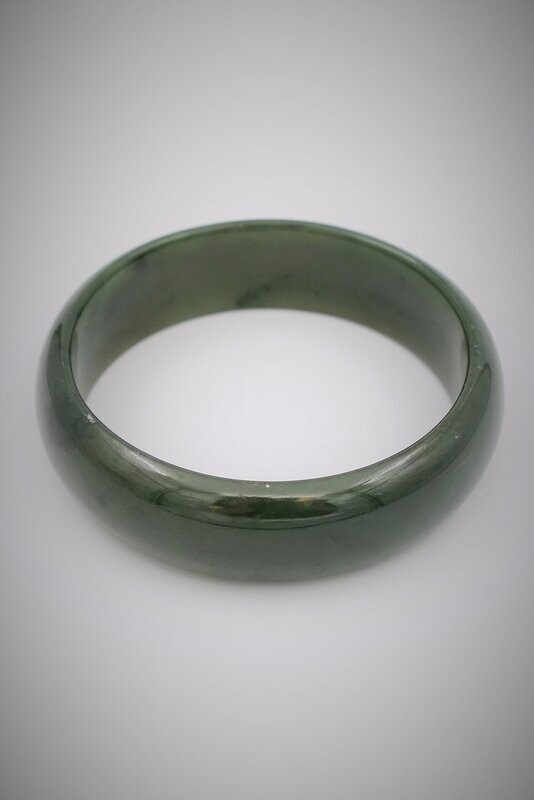 Moko Pounamu Solid Bangle NZ Genuine Kawakawa Greenstone - Ongaonga