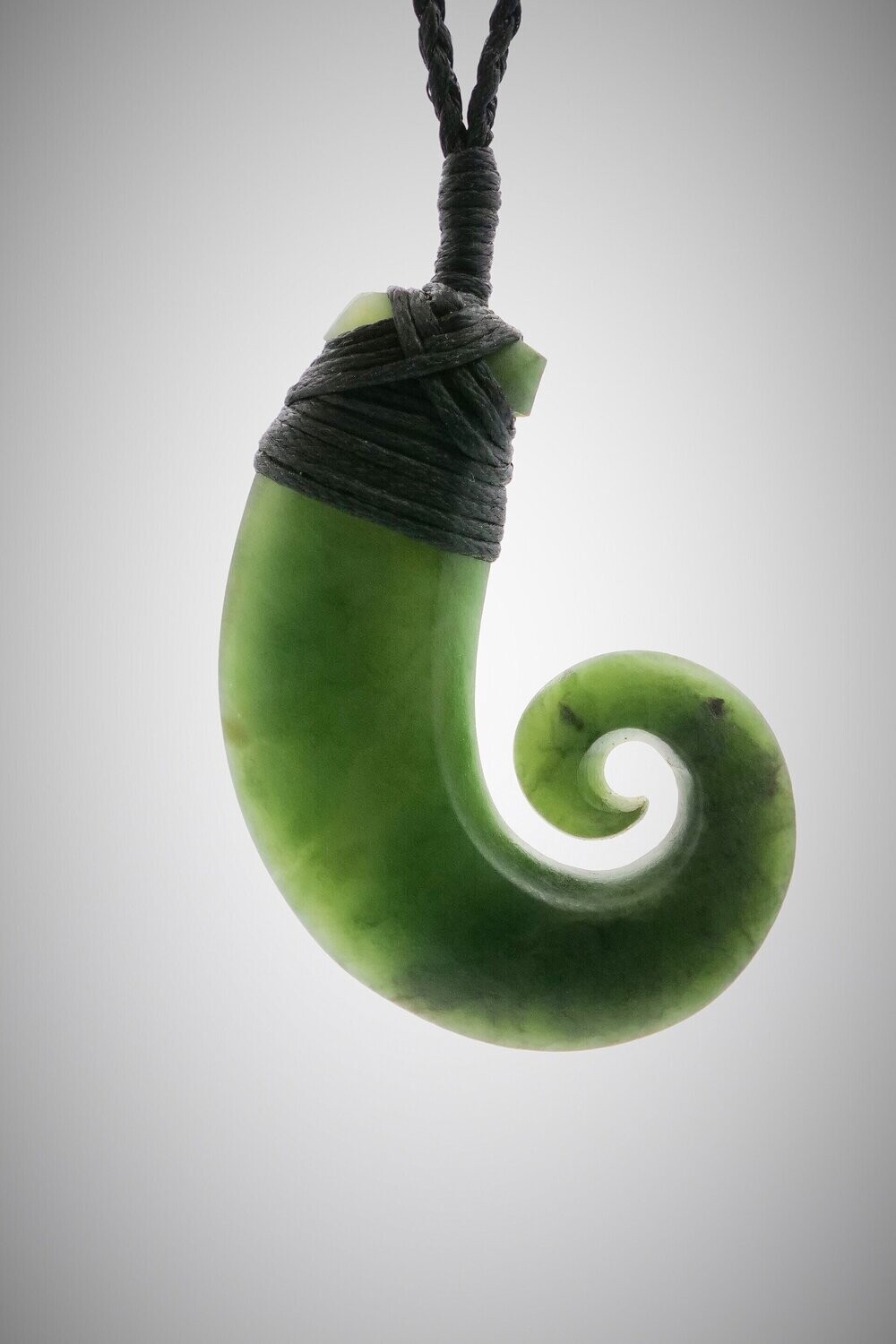 Moko Pounamu Hei Matau NZ Genuine Hapopo Greenstone - Hikumutu