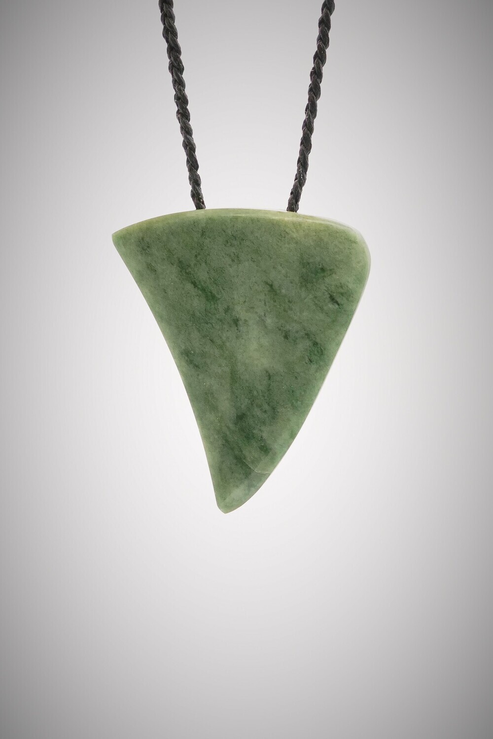 Moko Pounamu  Rei Niho (tooth) NZ Genuine Marsden Flower Greenstone - Maungahaumi