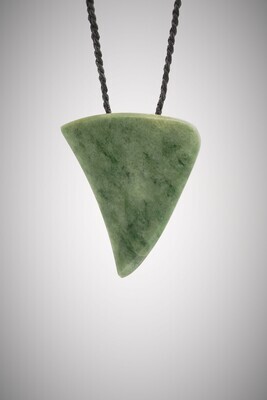 Moko Pounamu  Rei Niho (tooth) NZ Genuine Marsden Flower Greenstone - Maungahaumi