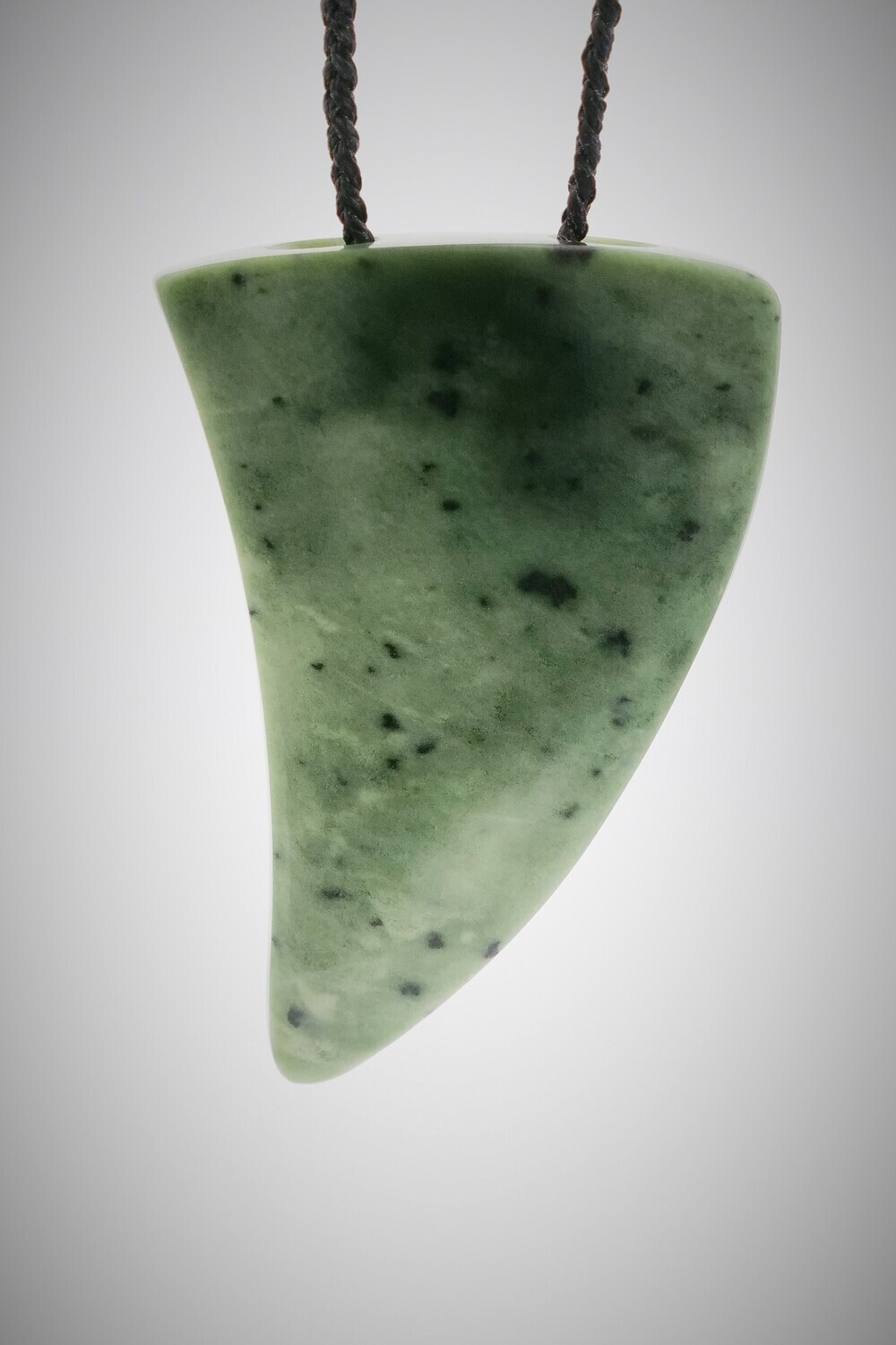 Moko Pounamu  Rei Niho (tooth) NZ Genuine Kokopu Greenstone - Kerepehi