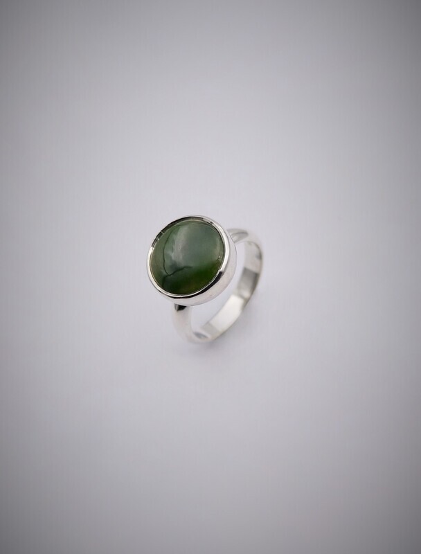 Moko Pounamu Gilt Jewellery Kawakawa Pounamu & Sterling Silver Ring 08213