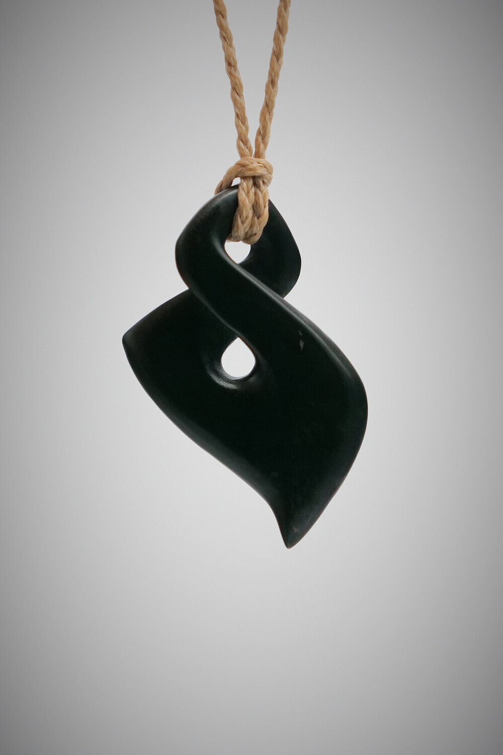 Moko Pounamu Contemporary single Pikorua NZ Genuine Kawakawa Greenstone - Waikaretu