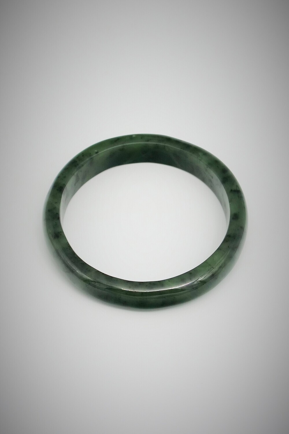 Moko Pounamu NZ Genuine Kawakawa Greenstone Solid Bangle - Takahue