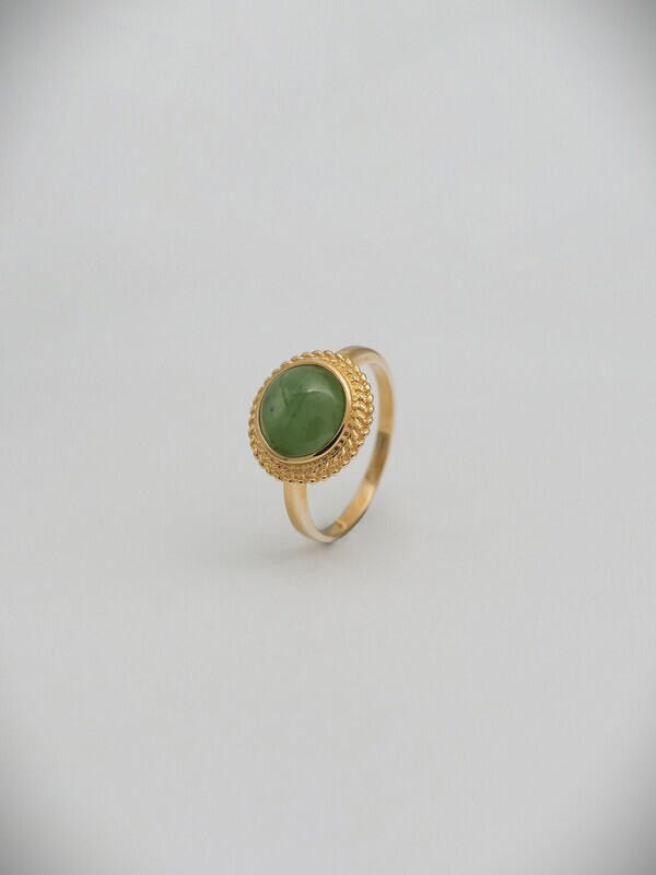 Moko Pounamu Greenstone and 9ct Gold Large Rope Round Ring