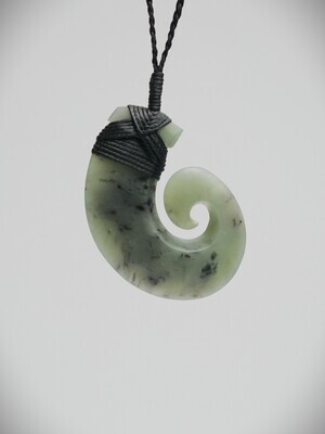 Moko Pounamu Hei Matau (Hook) NZ Genuine Inanga Totoweka Greenstone - Tuamarina