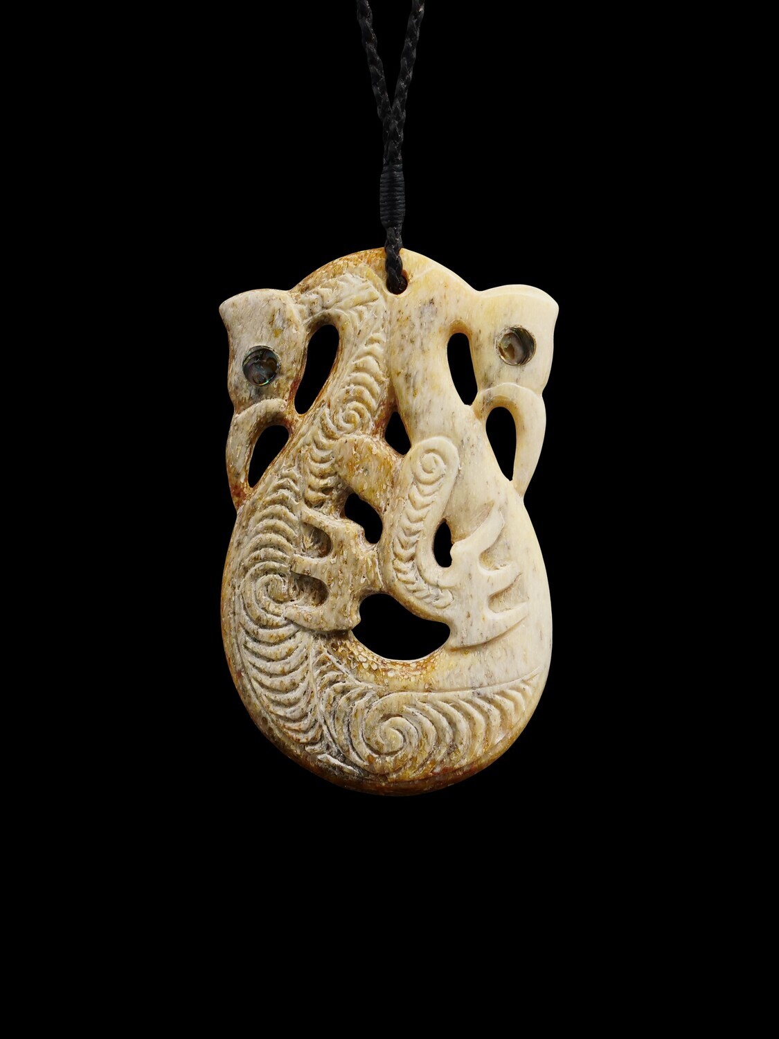 Moko Pounamu Peka peka Genuine Whale Bone Carving - Maungakura