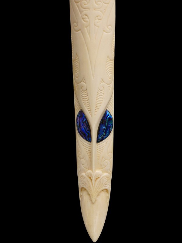 Moko Pounamu,  Rei Niho Bone Carving - Atawhai