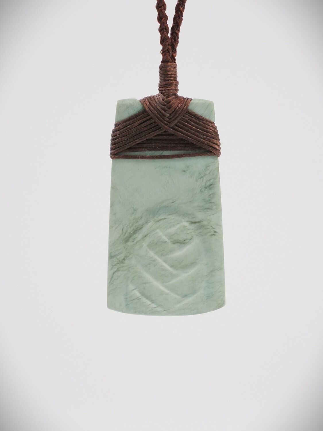 Moko Pounamu Toki NZ Genuine Auhunga Greenstone - Hohonu