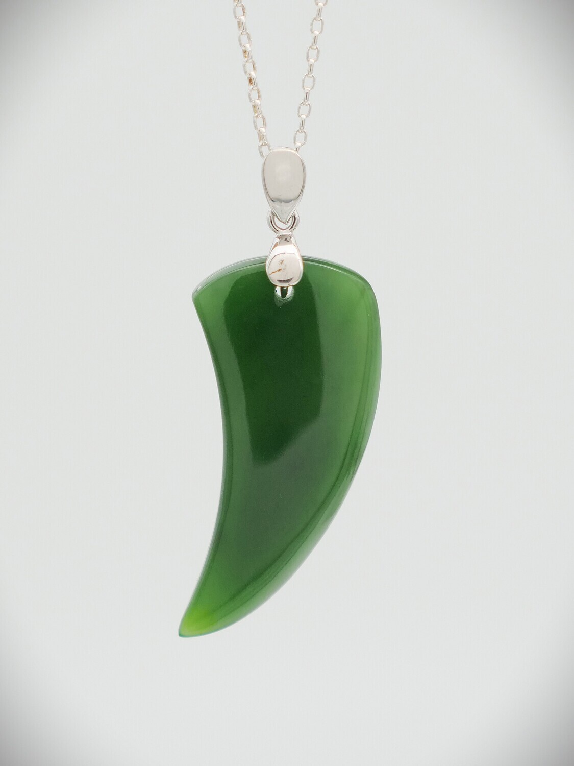 Moko Pounamu Rei Niho (Whales Tooth) NZ Genuine Kahurangi Greenstone & Sterling Silver Pendant 11507