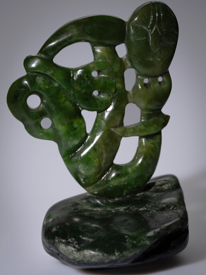Moko Pounamu Contemporary Tiki Genuine NZ Kawakawa Pounamu Greenstone - Haupiri