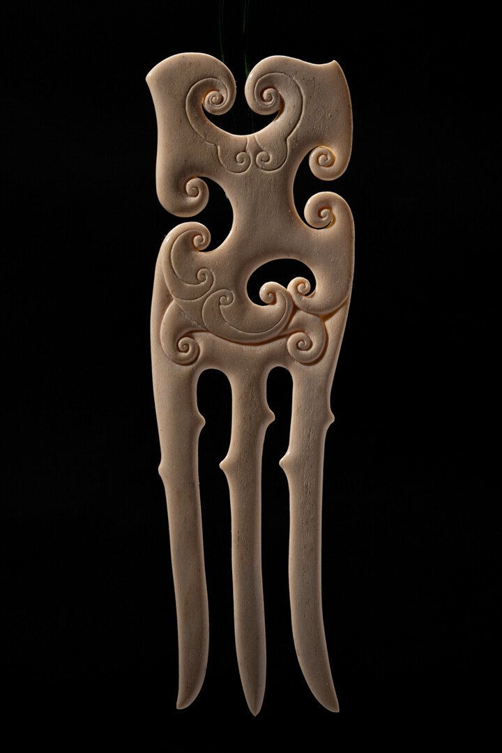Moko Pounamu Heru Genuine Whale Bone Carving - Mangere