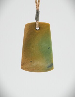 Moko Pounamu Kuru drop NZ Genuine Raukaraka Greenstone - Taipo