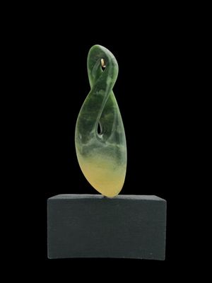 Moko Pounamu Pikorua (Twist) Sculpture NZ Genuine Marsden Flower Greenstone  - Pukekura