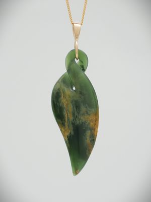 Moko Pounamu Pikorua NZ Genuine Marsden Flower  Greenstone & 9ct Gold Bail - Ahuriri