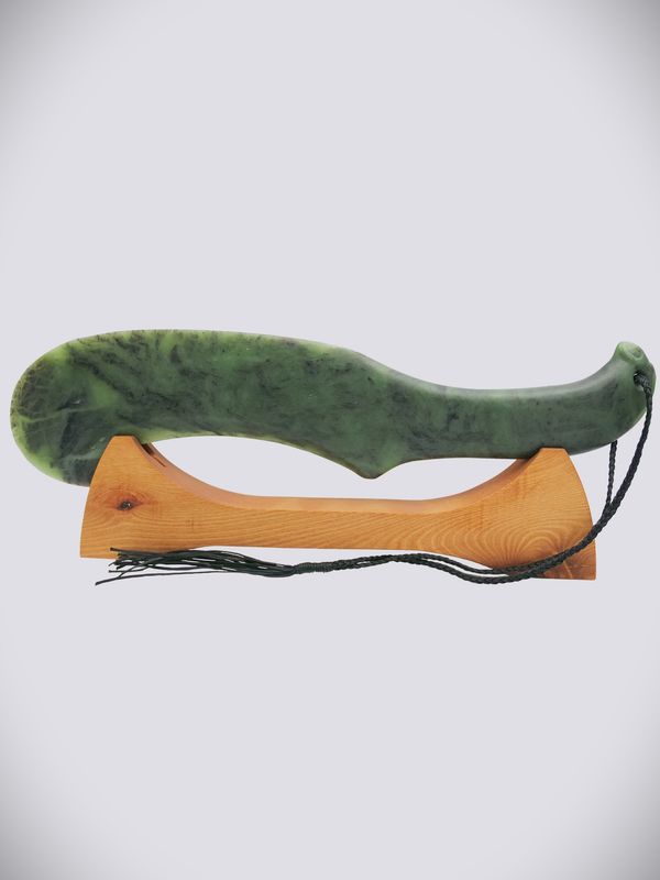Moko Pounamu Waihaka Sculpture NZ Genuine Totoweka Pounamu - Te Anau