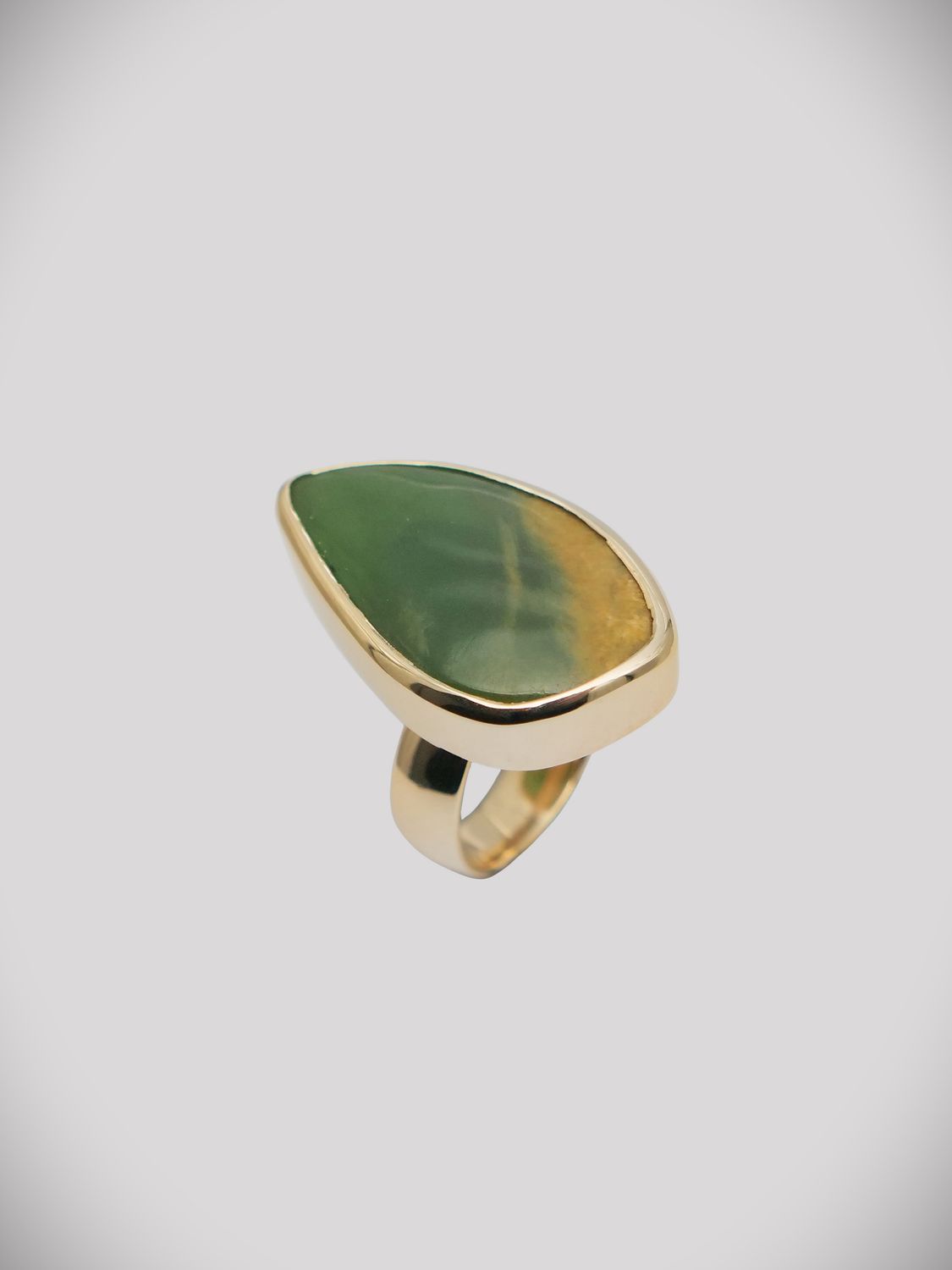 Moko Pounamu Gilt Jewellery Kahurangi Flower Pounamu & 9ct Gold Ring 11229