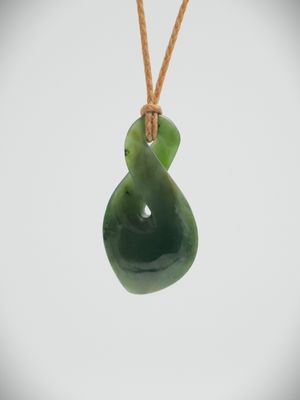 Moko Pounamu Single Pikorua NZ Genuine Kawakawa Greenstone - Wakapatu