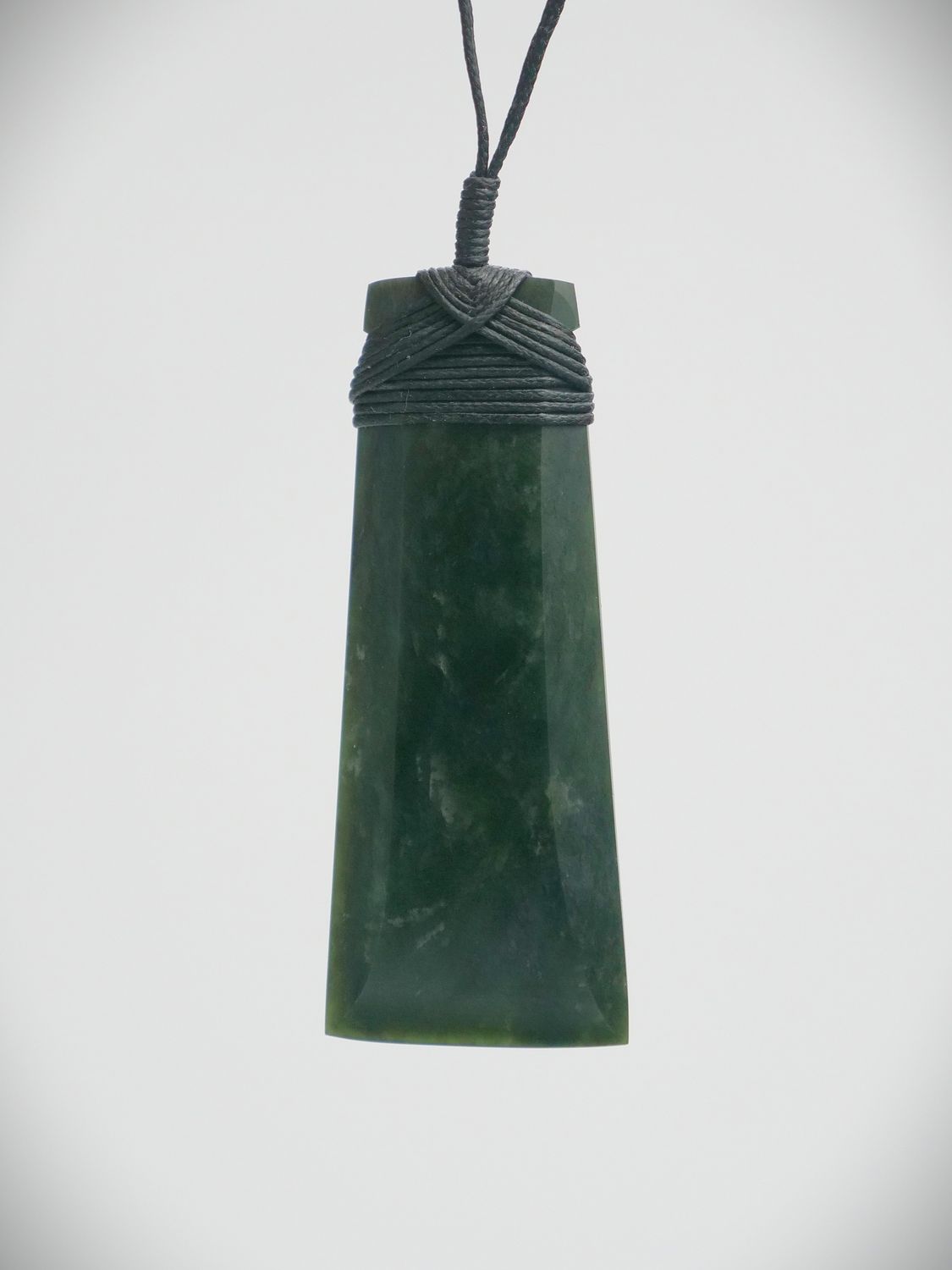 Moko Pounamu Toki NZ Genuine Kawakawa Greenstone- Awatere