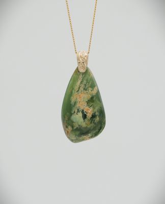 Moko Pounamu Roimata (Teardrop) NZ Genuine Kahurangi Flower Greenstone & 9ct Gold - Tawanui