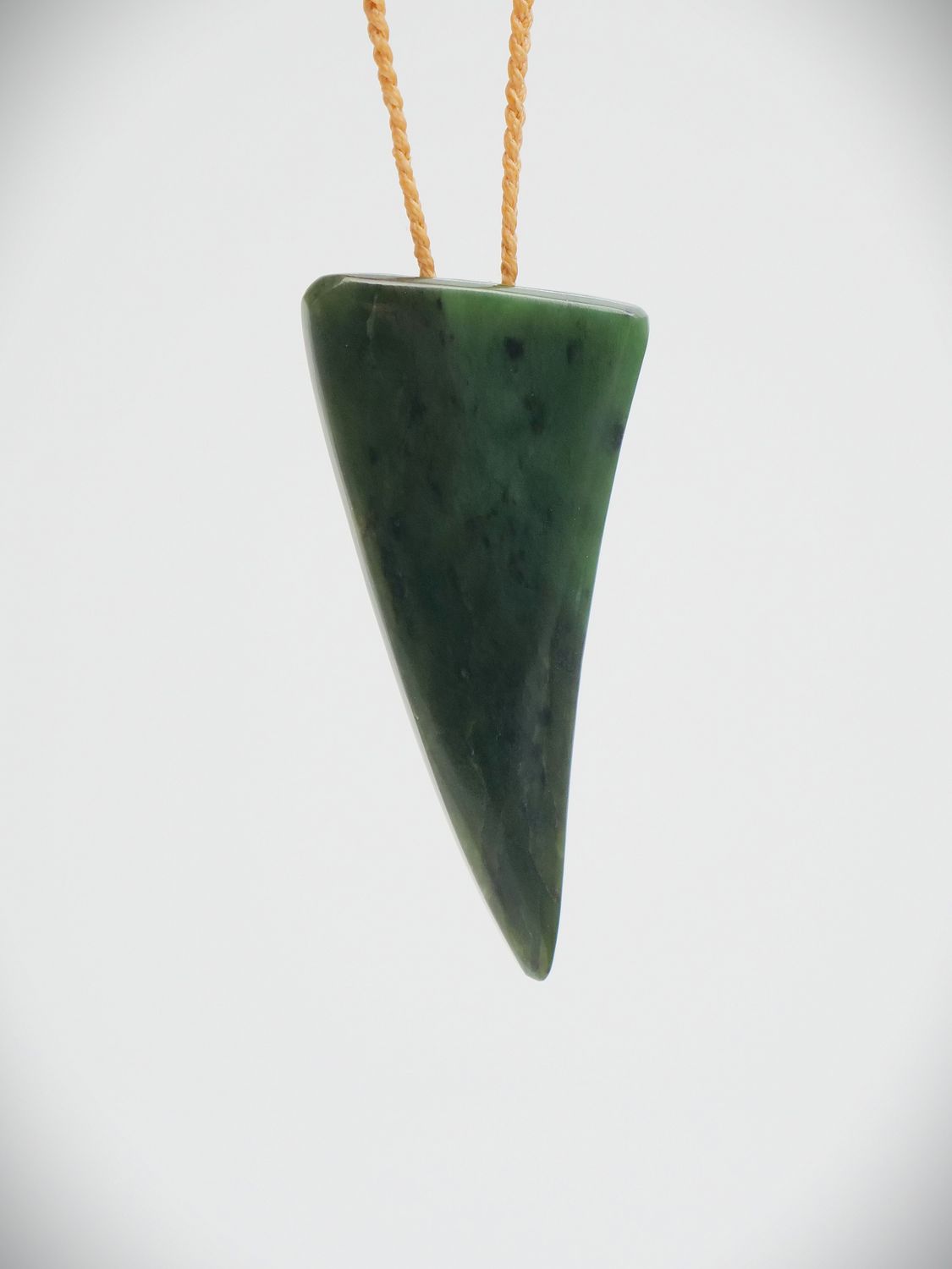 Moko Pounamu Rei Niho NZ Genuine Kawakawa Greenstone - Mataura