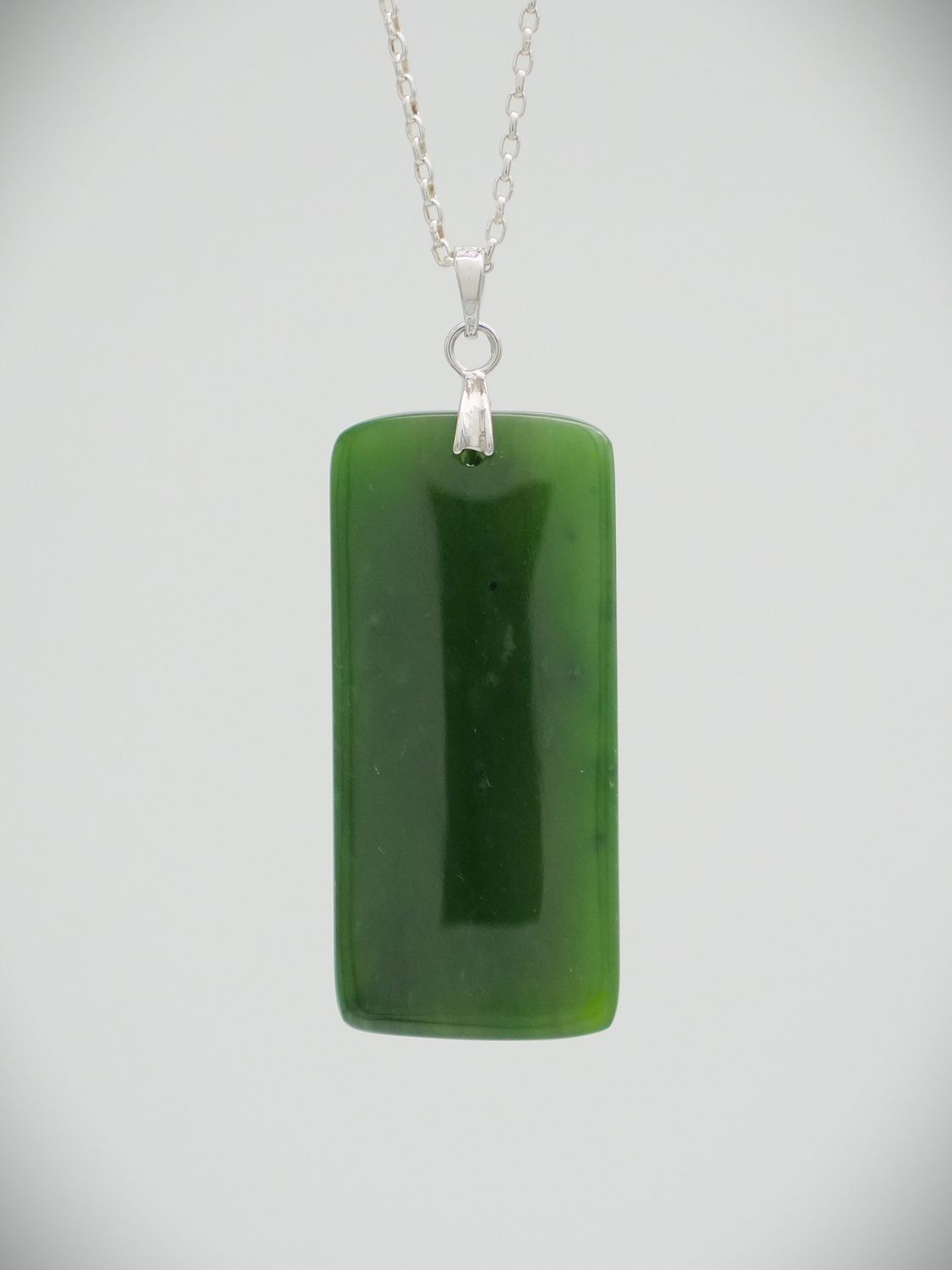 Moko Pounamu *EXCLUSIVE* Kuru (Drop) New Zealand Genuine Kahurangi Greenstone & 18k White Gold - Popotunoa