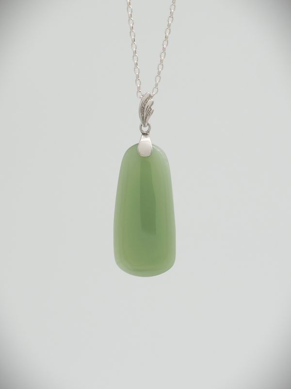 Moko Pounamu Kuru (Drop) NZ Genuine Inanga Greenstone & Sterling Silver - Ohai