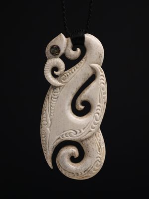 Moko Pounamu,  Manaia Genuine Whale Bone Carving - Warepa