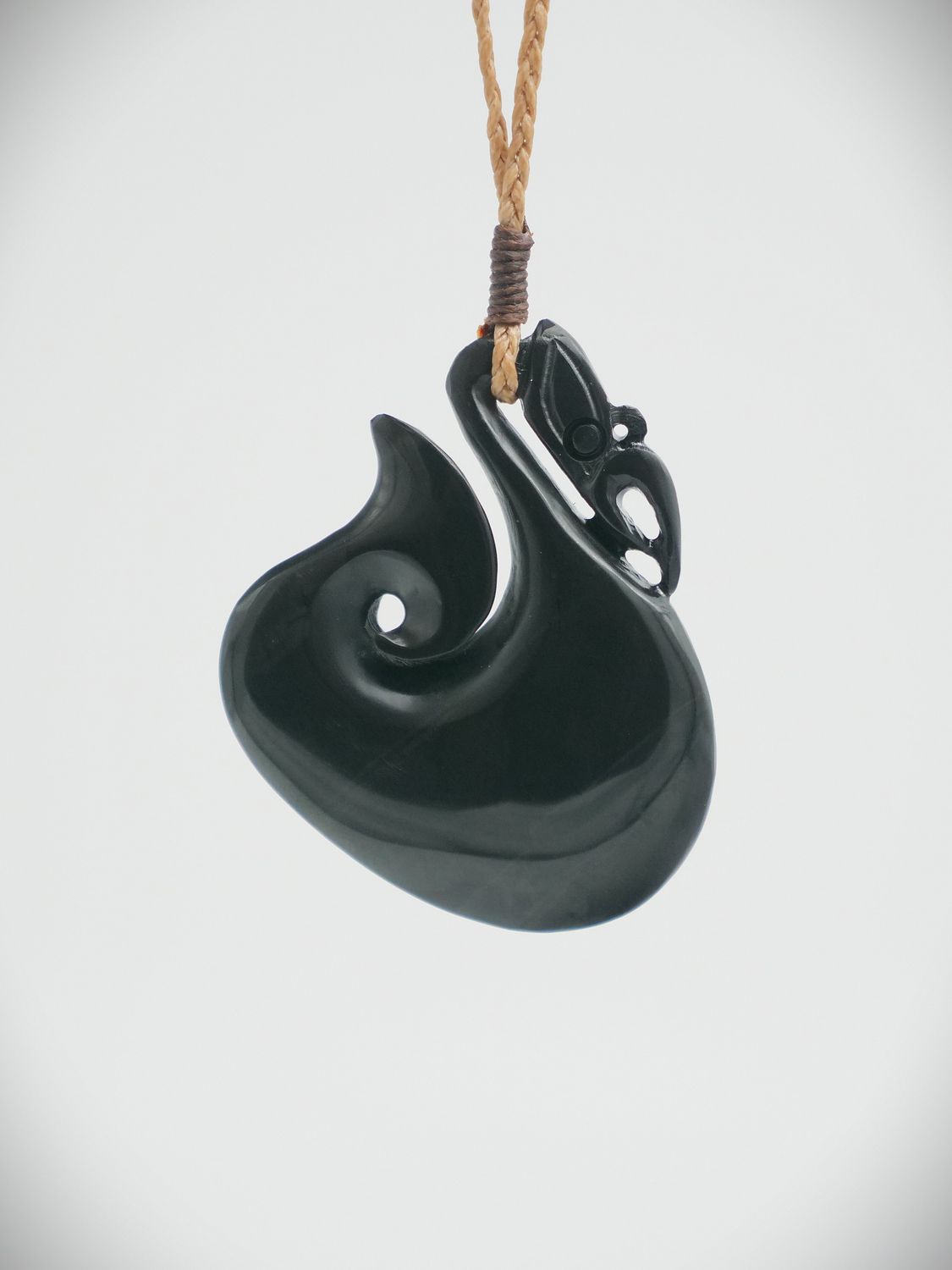 Moko Pounamu Manaia NZ Genuine Pakohe (Argillite) - Whakapiki