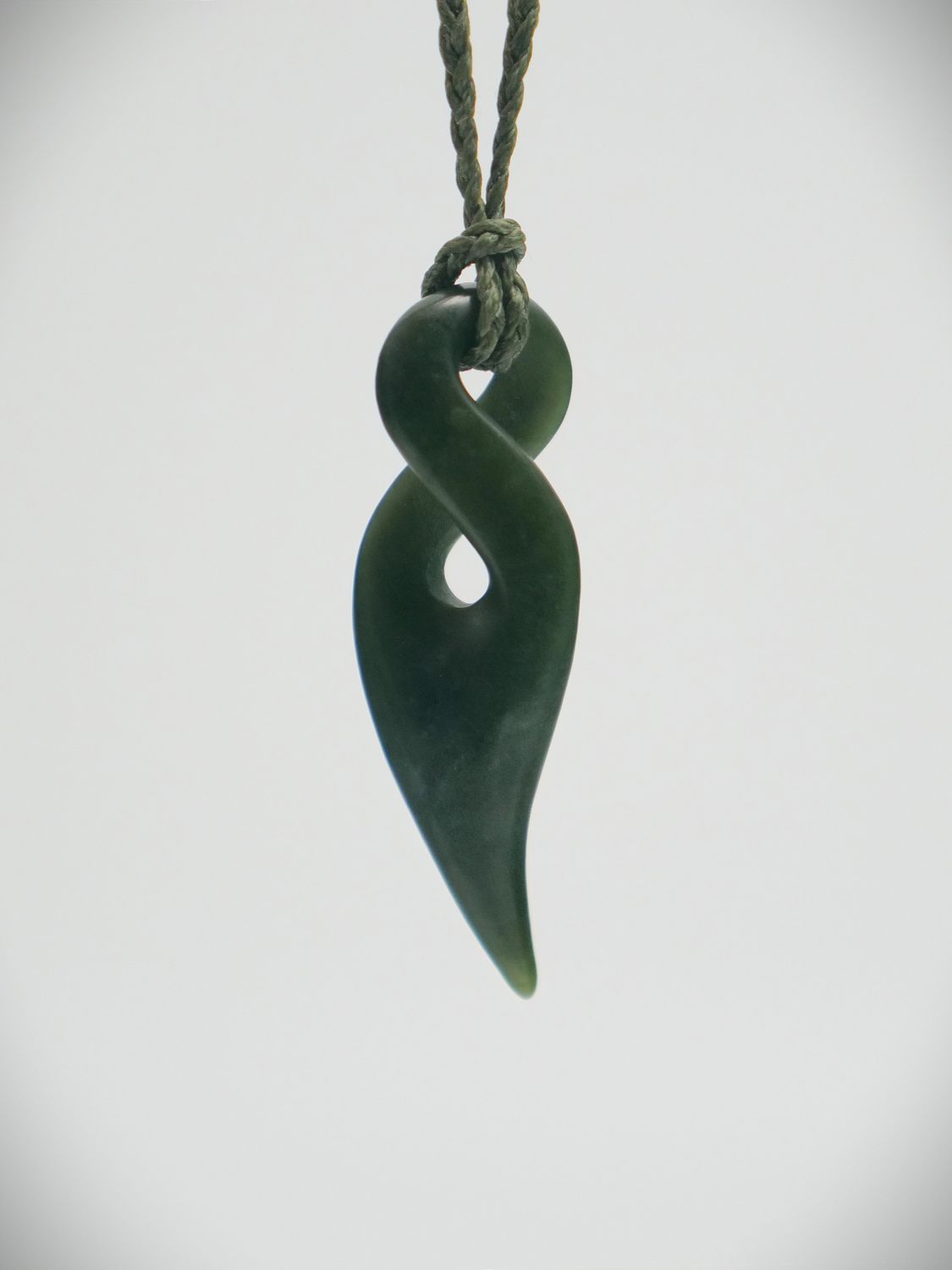 Moko Pounamu Contemporary single Pikorua NZ Genuine Kawakawa  Greenstone - Hakataramea