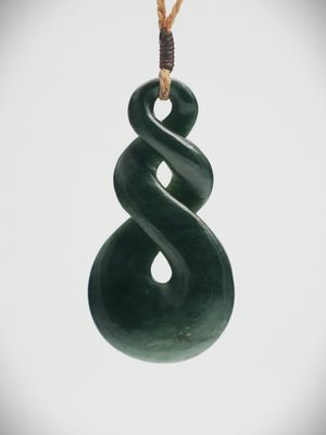 Moko Pounamu Double Pikorua (Twist) NZ Genuine Kawakawa Flower Greenstone - Makikihi