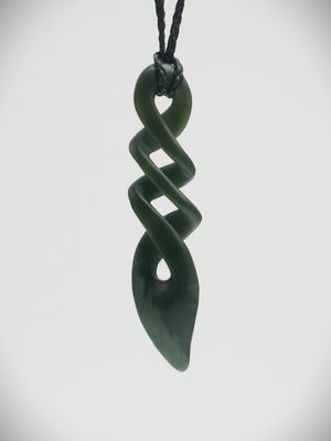 Moko Pounamu Triple Pikorua (Twist) NZ Genuine Kawakawa Flower Greenstone -  Tutoko
