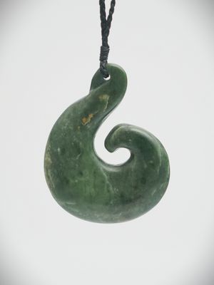 Moko Pounamu Hei Matau (Hook) NZ Genuine Kawakawa Greenstone - Kuriwao