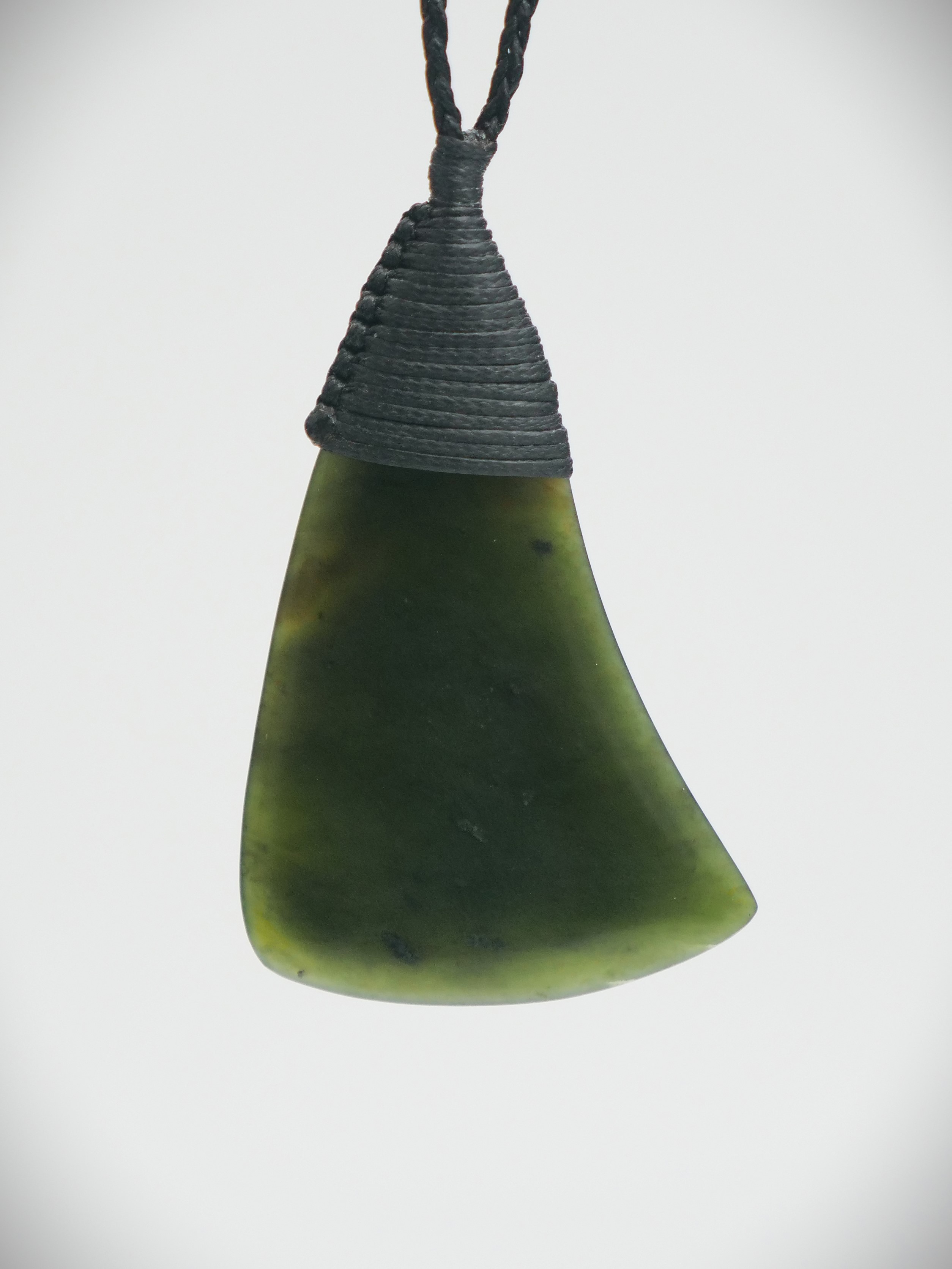 Moko Pounamu Contemporary Toki NZ Genuine Kawakawa Greenstone - Waihao