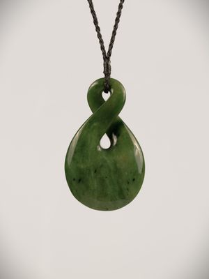 Moko Pounamu Single Pikorua (Twist) NZ Genuine Kokopu Greenstone - Anama