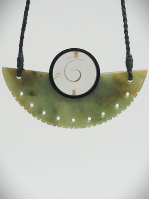 Moko Pounamu Kouma (Breastplate) NZ Genuine Pipiwharauroa Inanga Greenstone, Pakohe & Kauri Copal - Taniwha