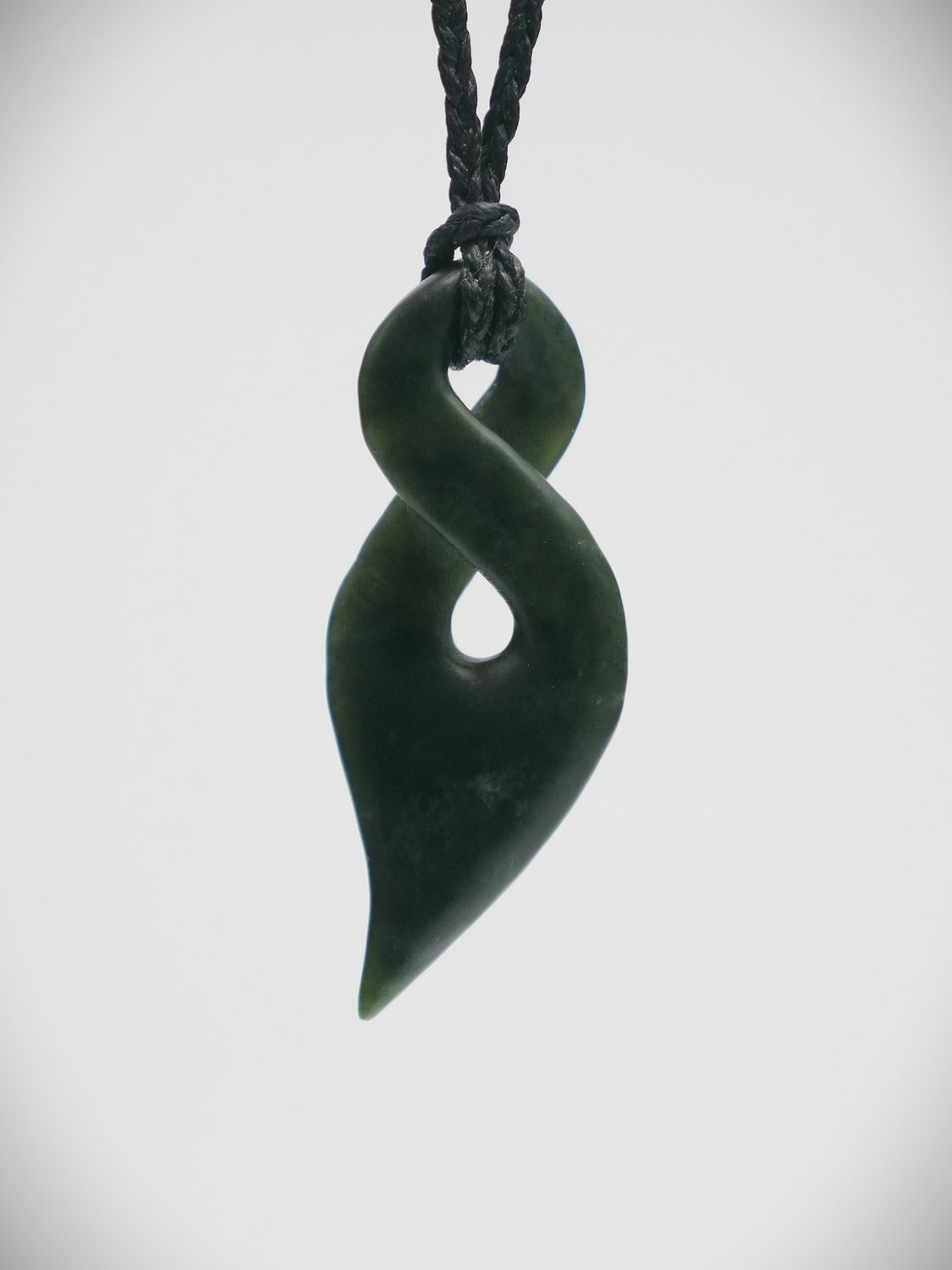Moko Pounamu Contemporary single Pikorua NZ Genuine Kawakawa  Greenstone - Tawhiti