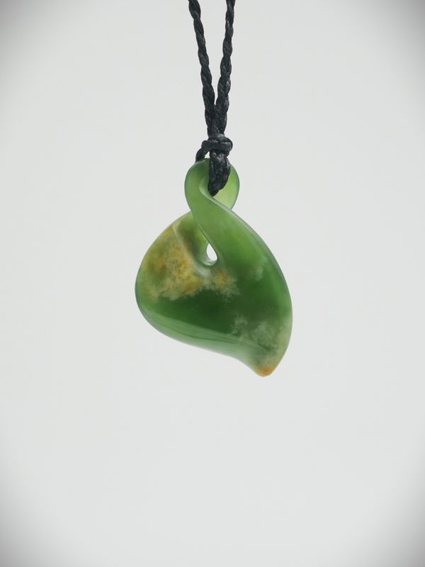 Moko Pounamu Single Pikorua (Twist) NZ Genuine Kahurangi Flower Greenstone - Otahuna