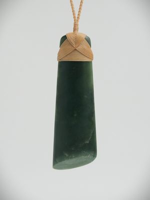 Moko Pounamu Toki NZ Genuine Kawakawa Greenstone - Waipuna