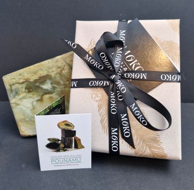 Moko Pounamu Standard Gift Wrapping