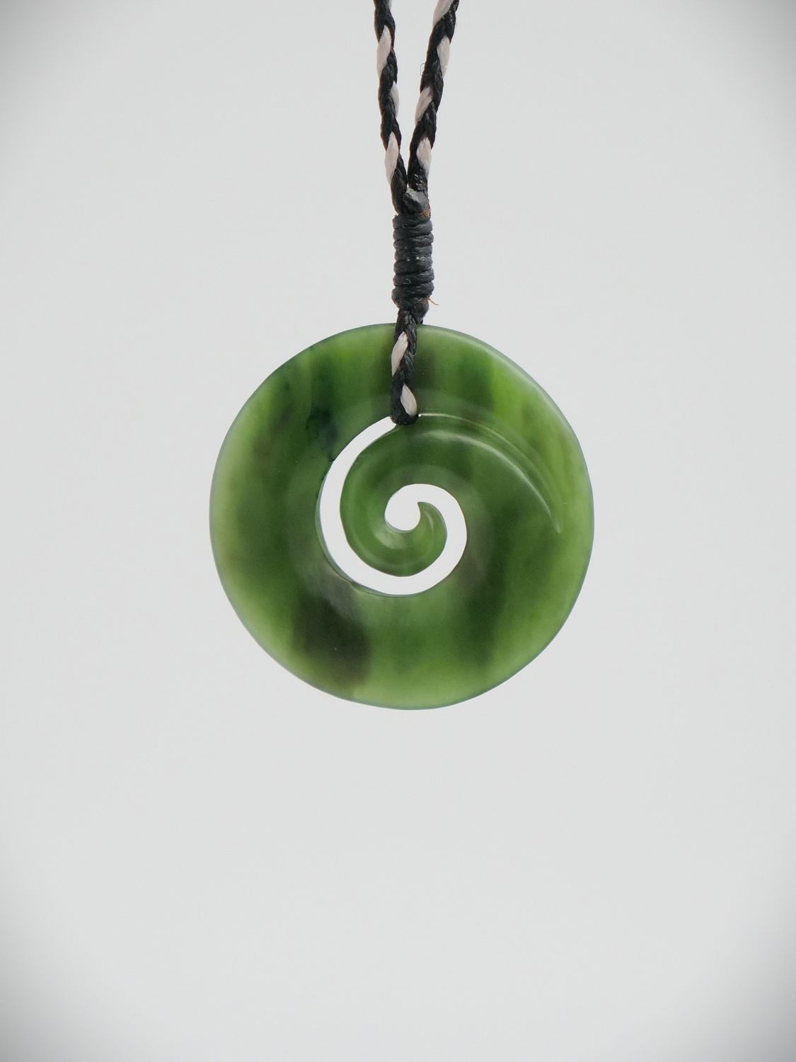 Moko Pounamu Black Ferns Closed Koru Greenstone - BFK1